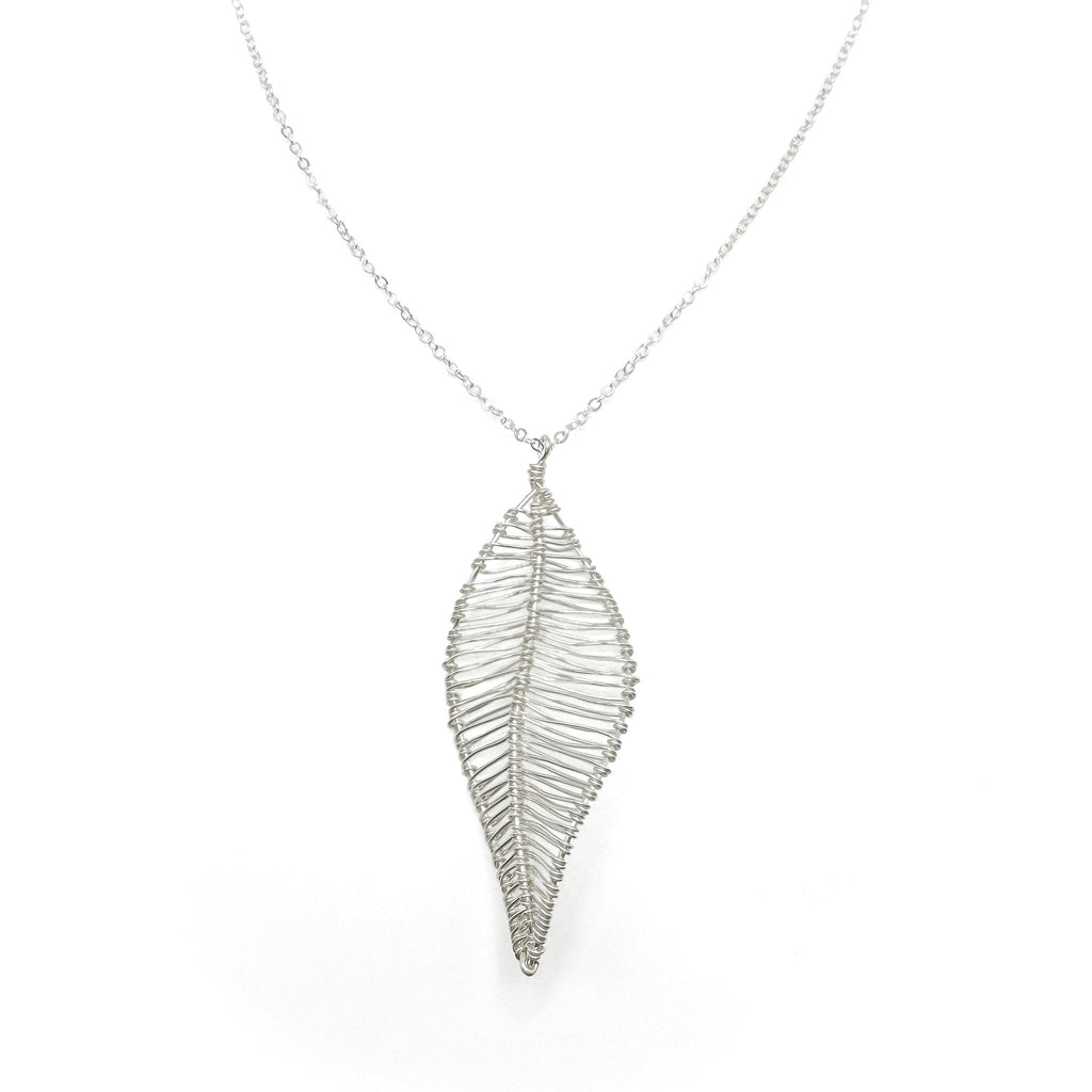 Botanical necklace - P's One-Stop Shop 