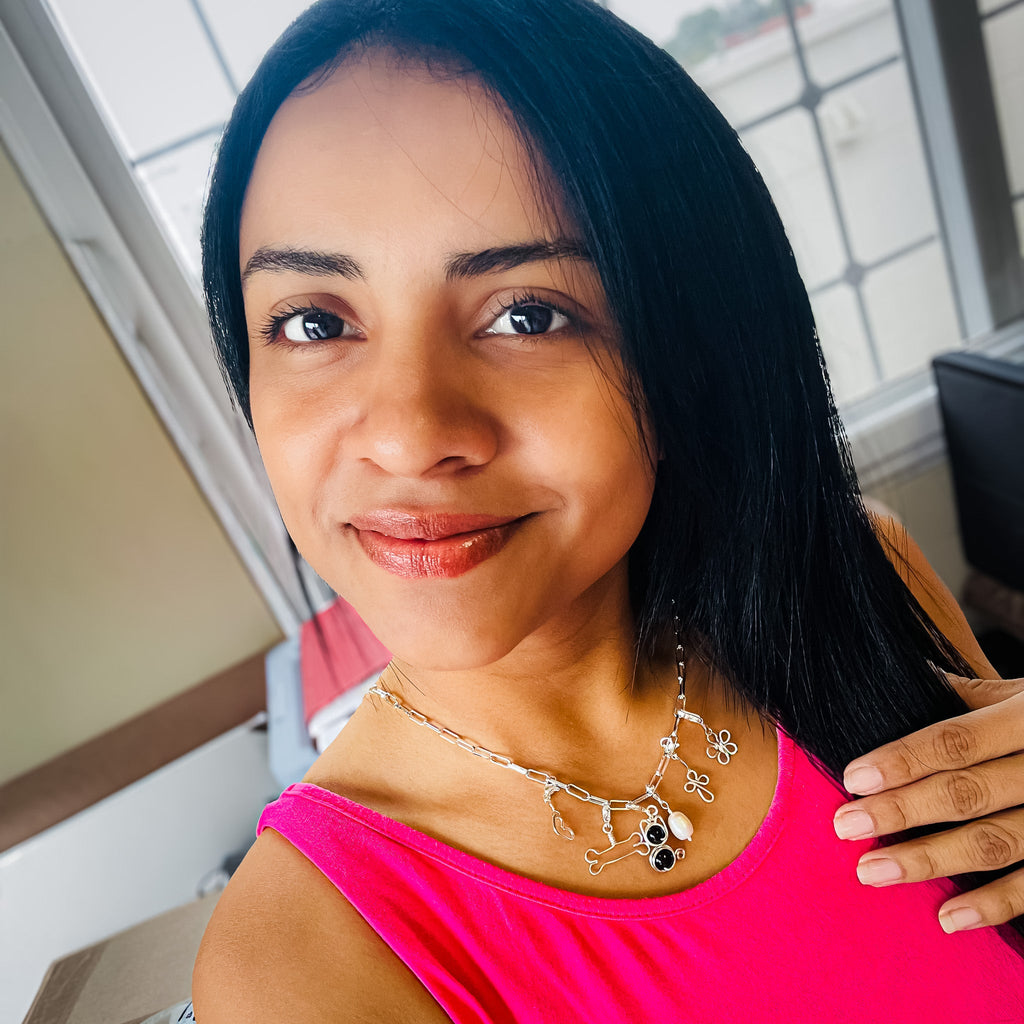 Charming silver necklace - P's One-Stop Shop 