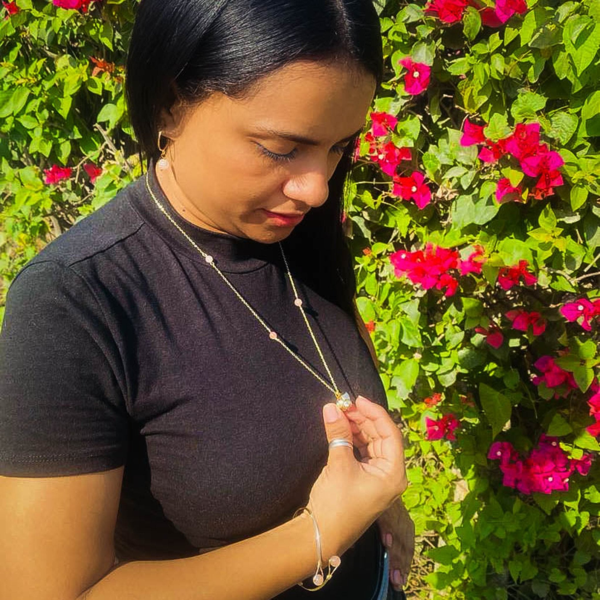 Conch Shell necklace - P's One-Stop Shop 