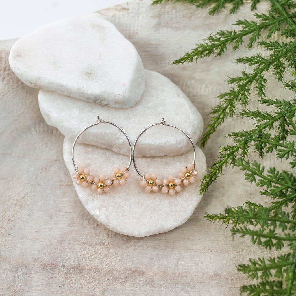 Daisy silver earrings - P's One-Stop Shop 