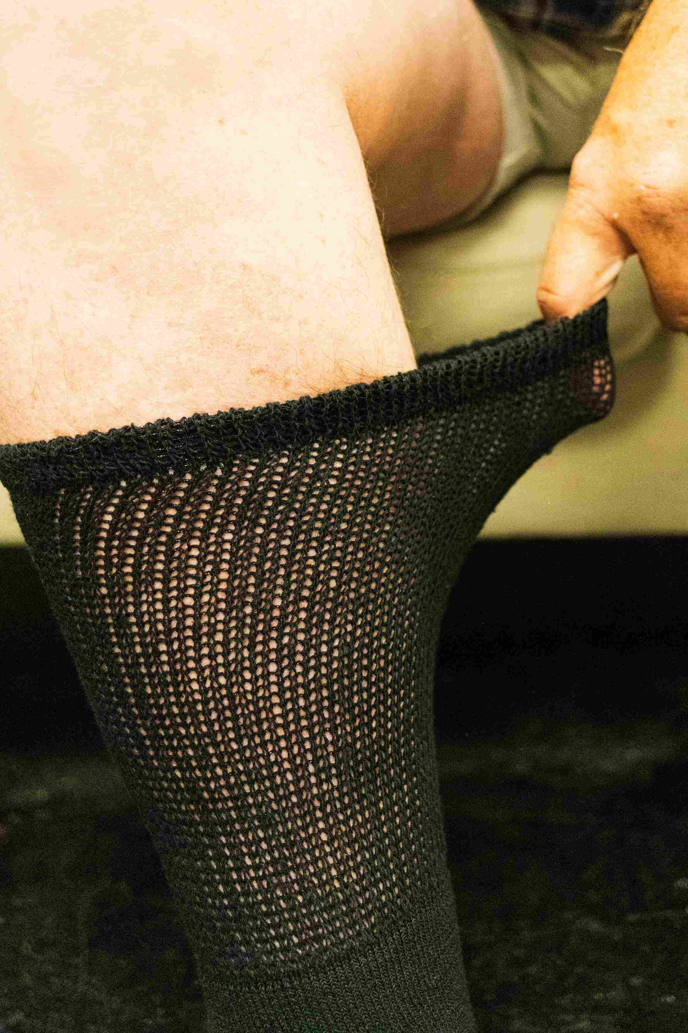 Men's Ultra-Soft Upper Calf Diabetic Socks (4 Pair) - P's One-Stop Shop 