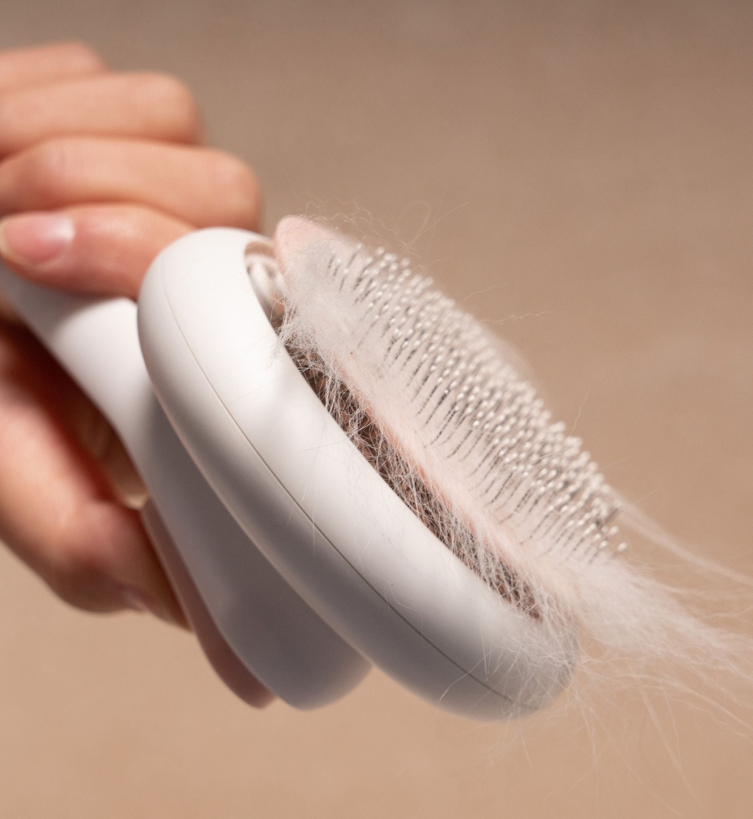 Pet Life ® 'Concepto' Modern Bristle Grooming Pet Deshedder Comb - P's One-Stop Shop 