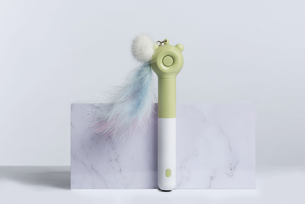 Pet Life ® 'KITIQUE" 3-in-1 Retractable and Extendable Feathered and Laser Wand Kitty Cat Teaser - P's One-Stop Shop 