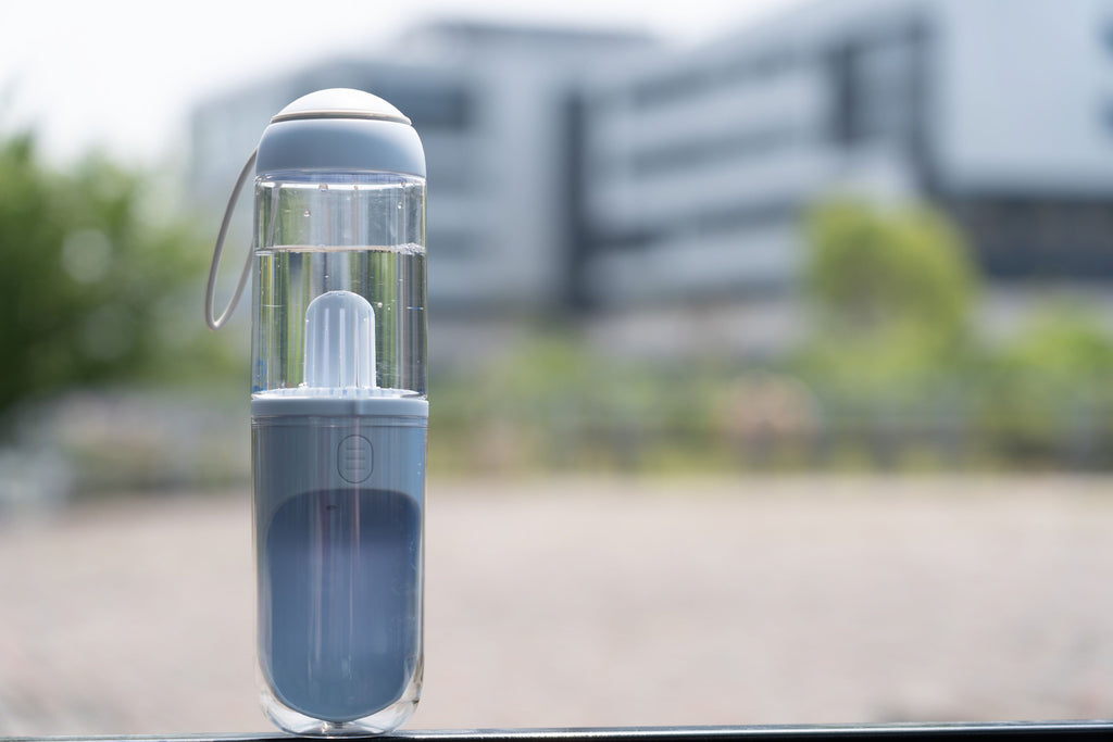 Pet Life ® 'PYURE' Handheld Travel Filtered Water Feeder - P's One-Stop Shop 