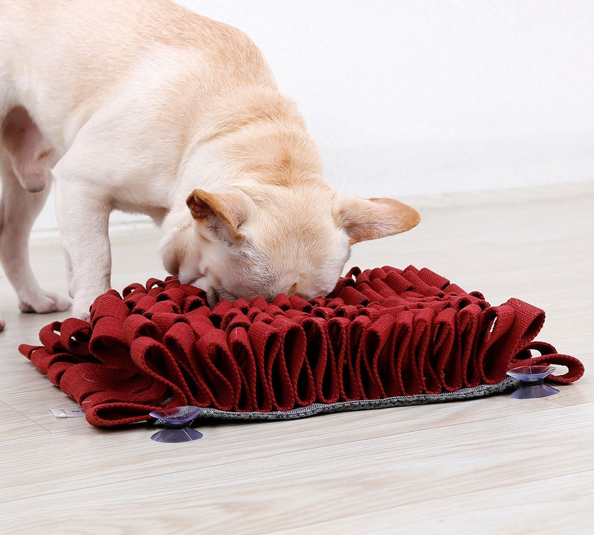Pet Life ® 'Sniffer Grip' Interactive Anti-Skid Suction Pet Snuffle Mat - P's One-Stop Shop 