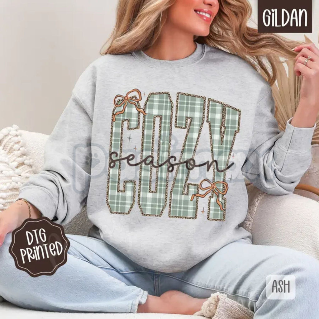 Plaid Cozy Sweatshirt | Trendy Women's Winter Sweater | Rustic Buffalo Plaid Crewneck | Warm Holiday Layering Jumper - P's One-Stop Shop 