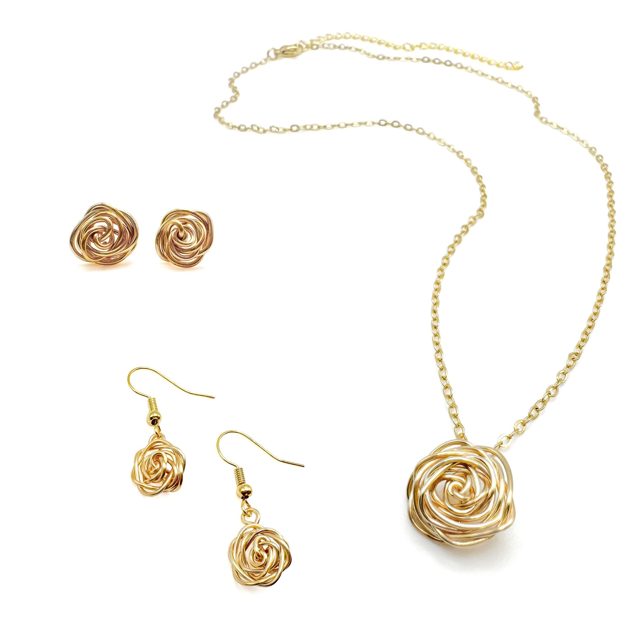 Rosette gold necklace - P's One-Stop Shop 
