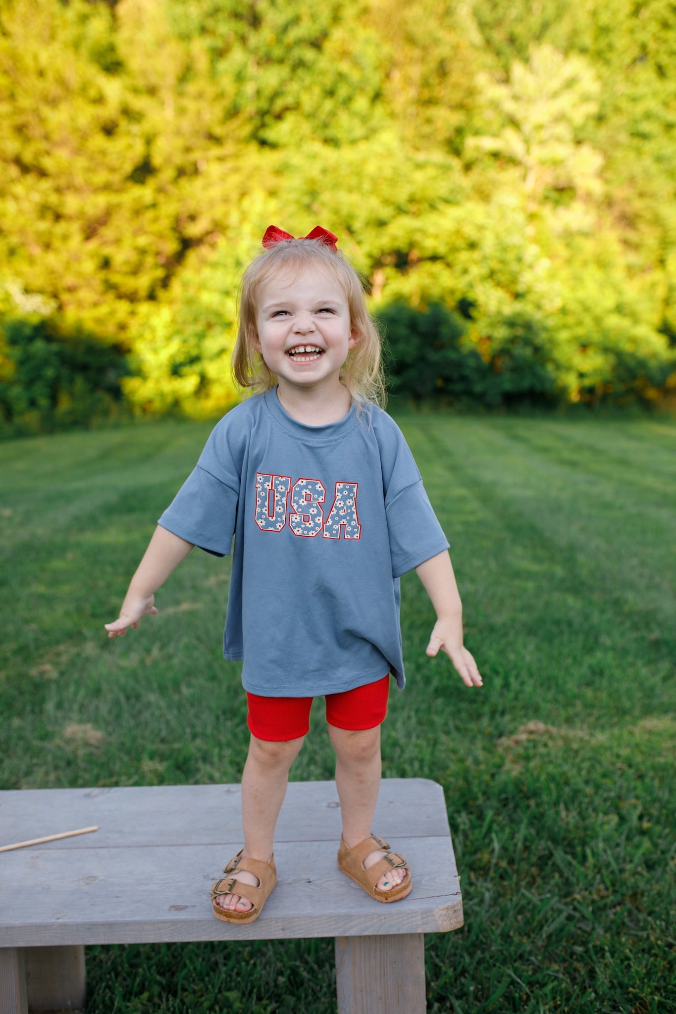 USA Daisy Oversized T-Shirt - P's One-Stop Shop 